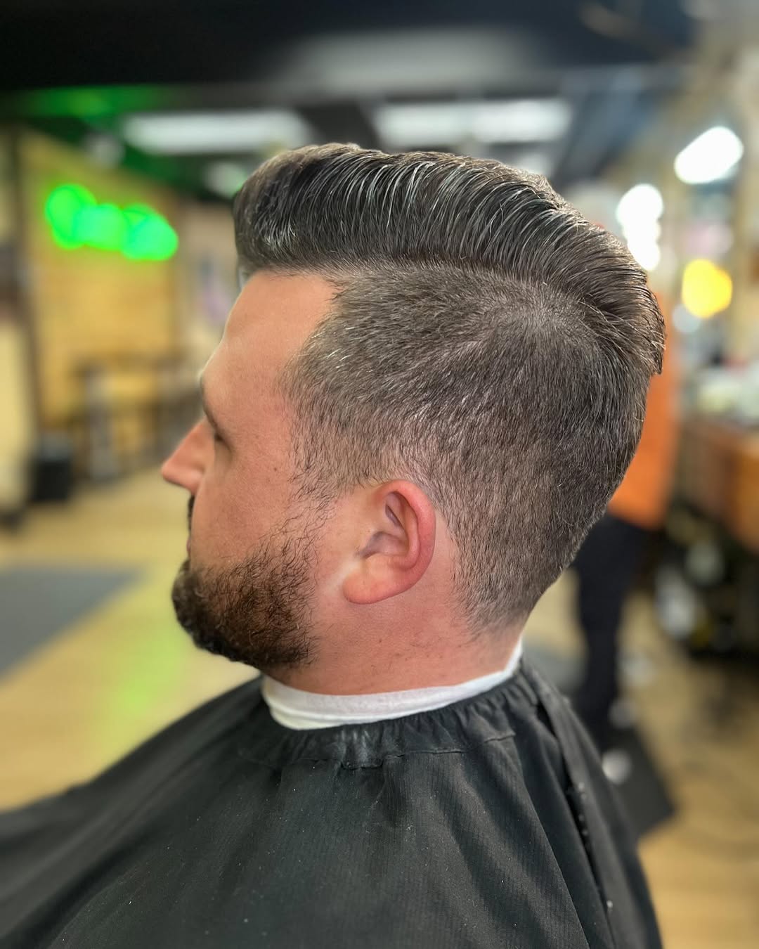 BEARD TRIM haircut at Downtown Barbers 815