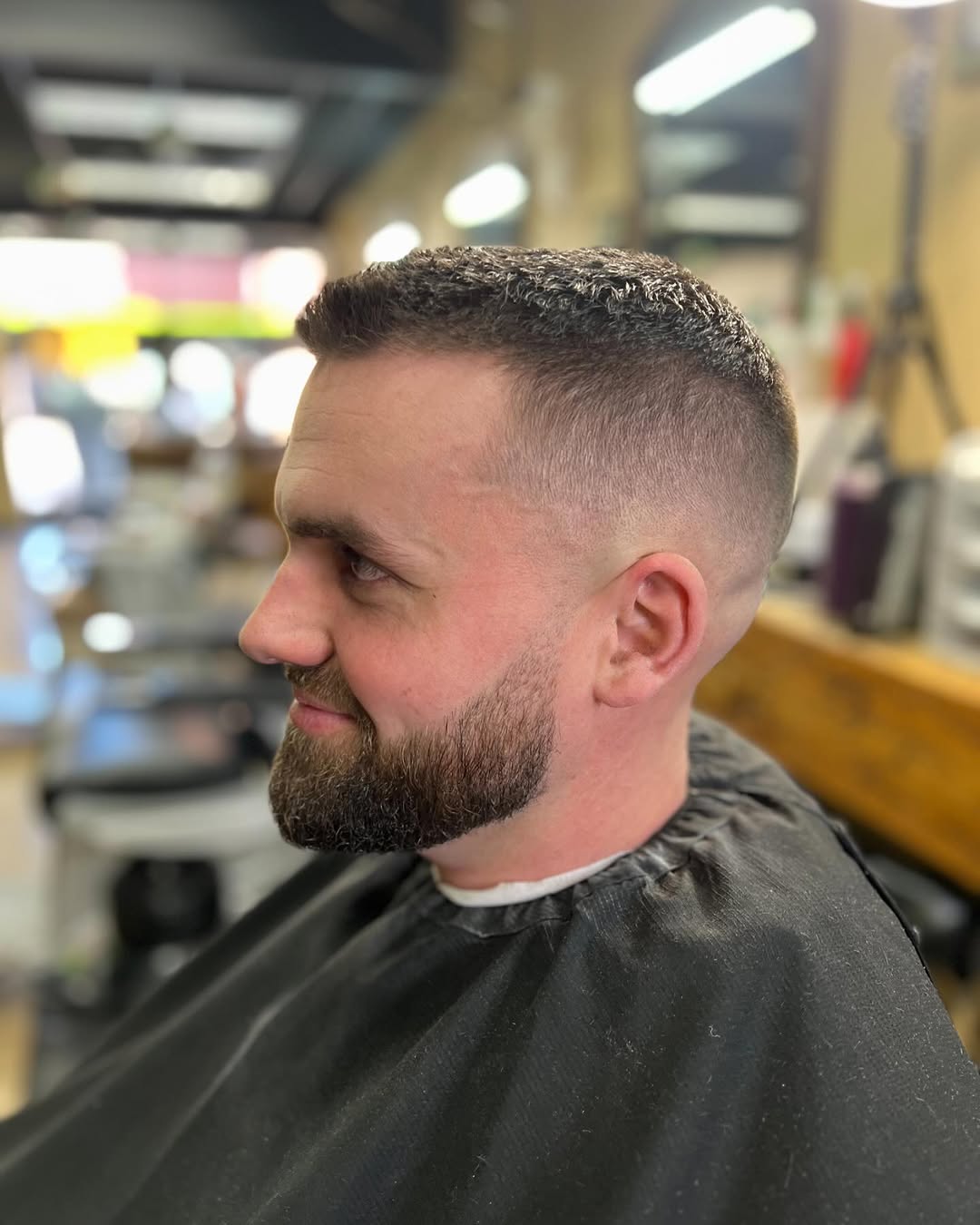 TAPER FADE haircut at Downtown Barbers 815