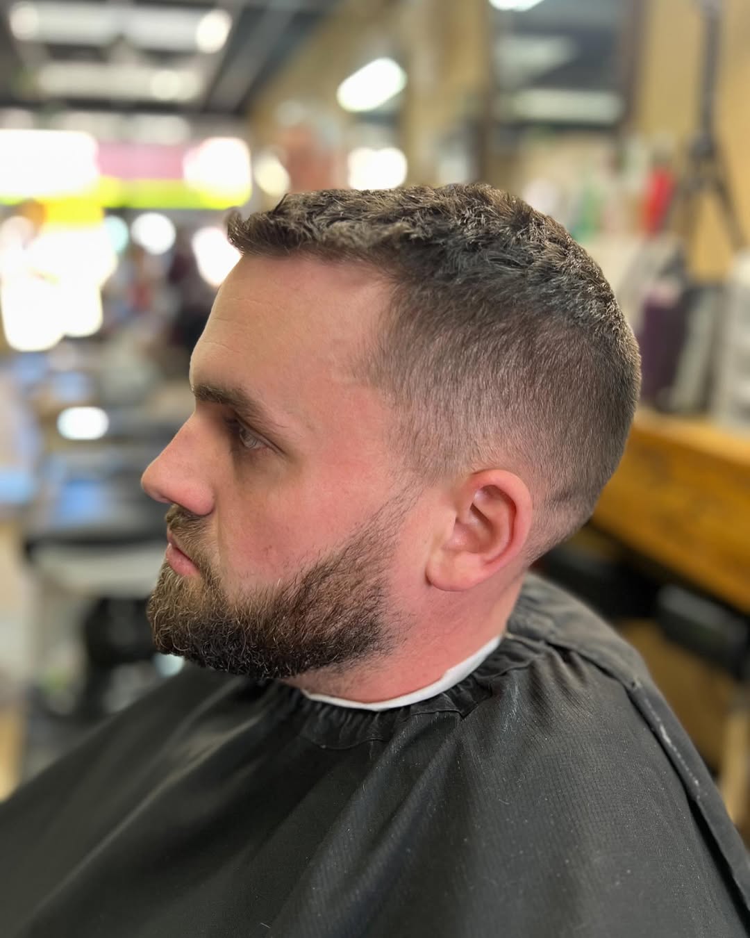 TAPER FADE haircut at Downtown Barbers 815