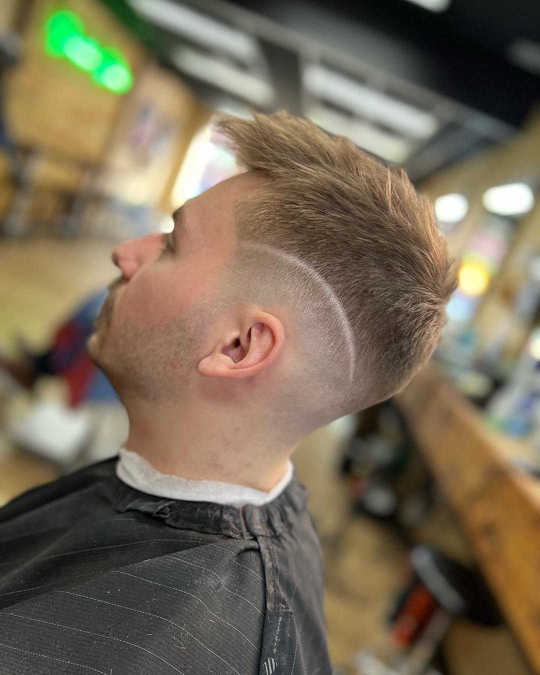CLASSIC CUT haircut at Downtown Barbers 815