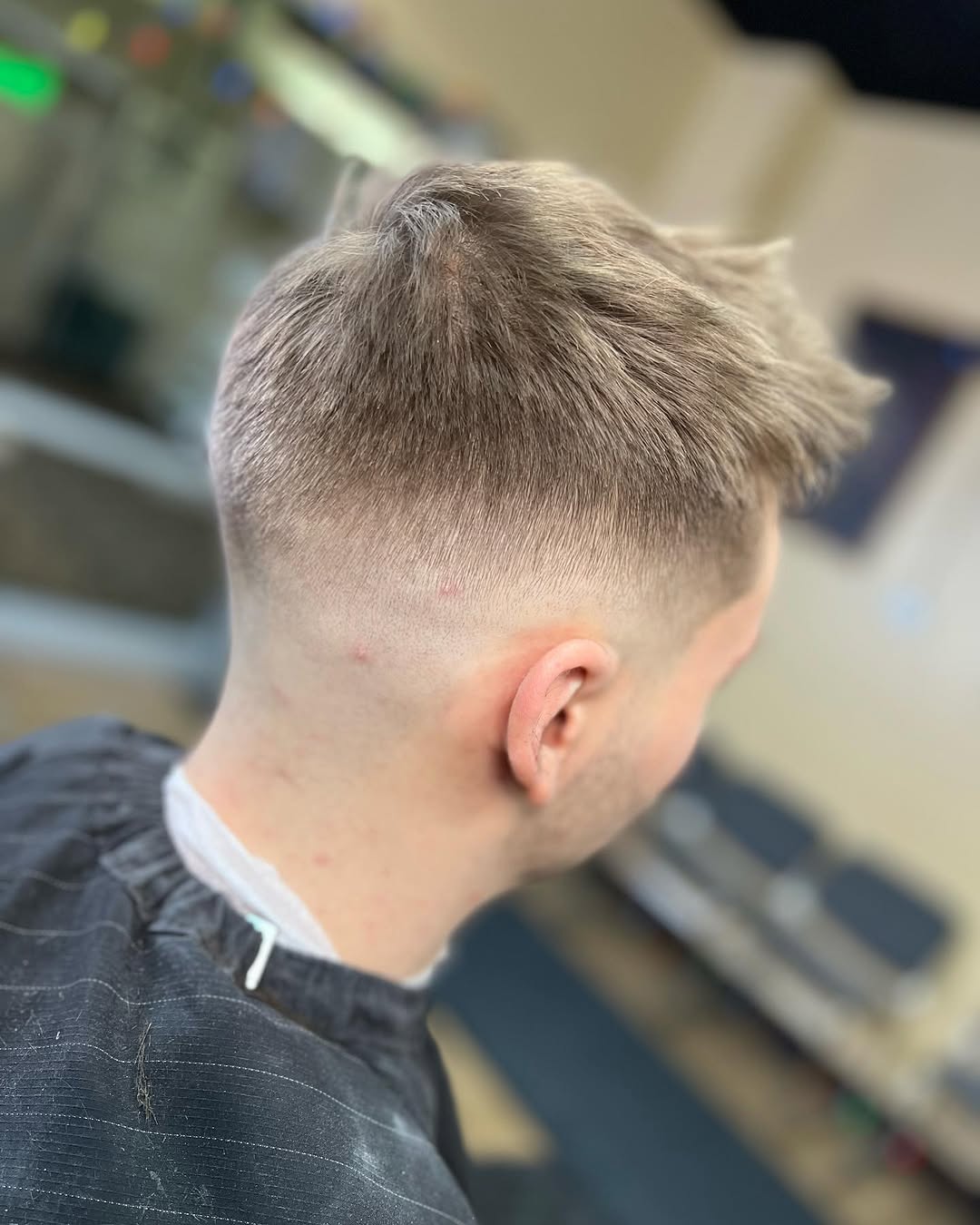 CLASSIC CUT haircut at Downtown Barbers 815