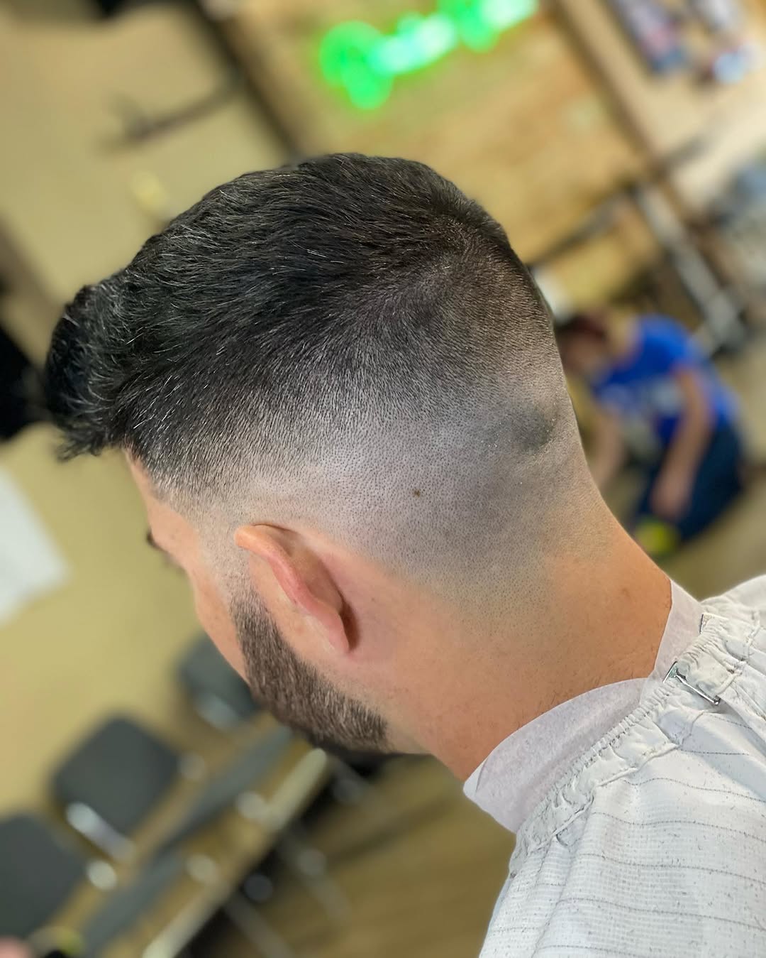 SKIN FADE haircut at Downtown Barbers 815