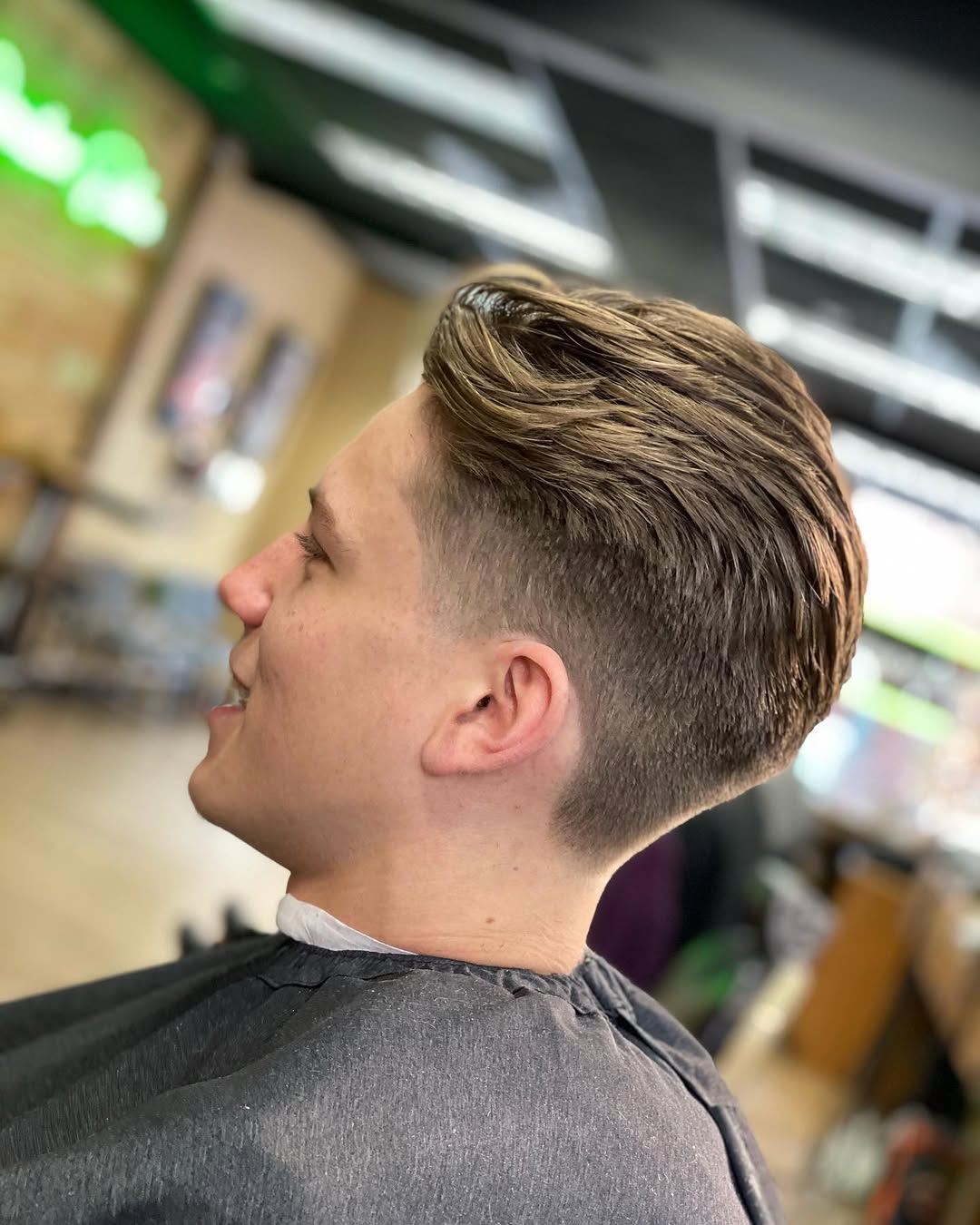 SKIN FADE haircut at Downtown Barbers 815